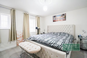 Photo 16- click for photo gallery